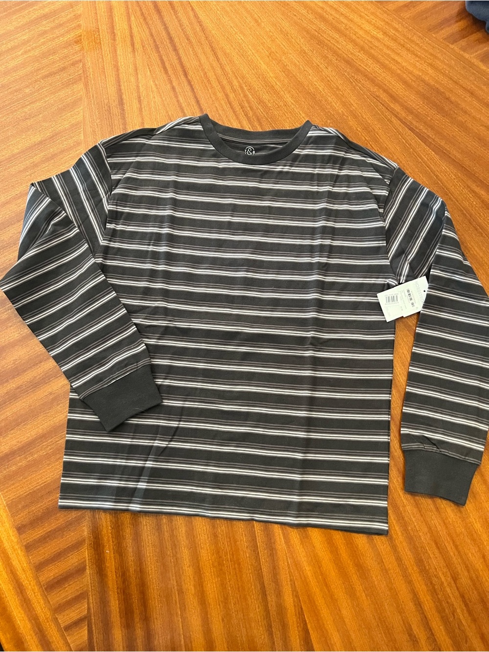 Treasure & Bond Black and White Striped Long-Sleeve Tee